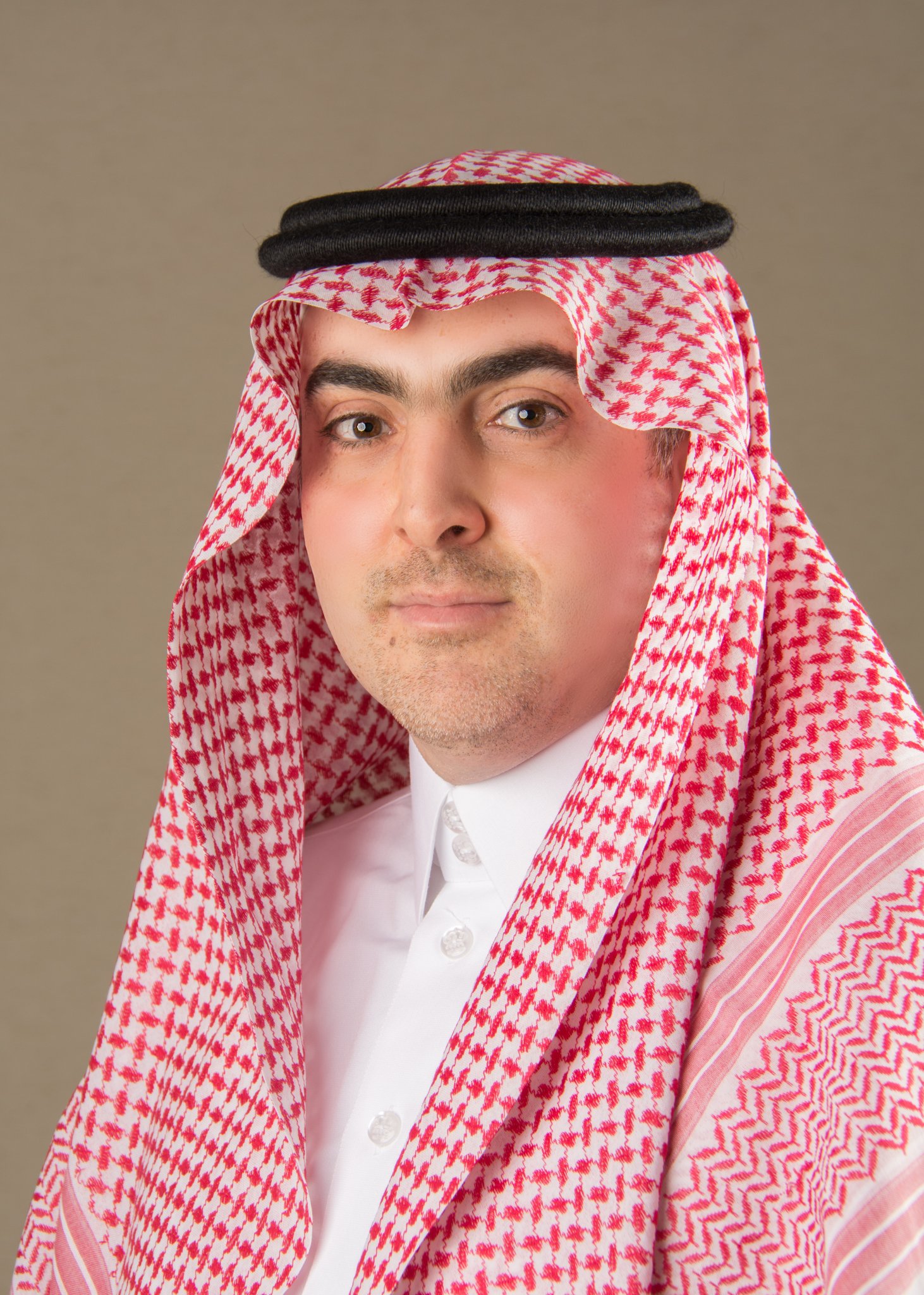 الأستاذ موسى جعفر آل نمر